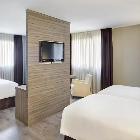 Hotel Gran Luna De 4*