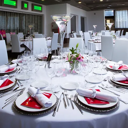 Hotel Gran Luna De 4*