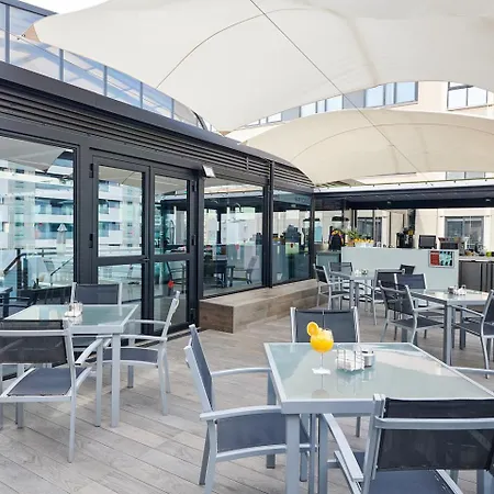 Hotel Gran Luna De 4*
