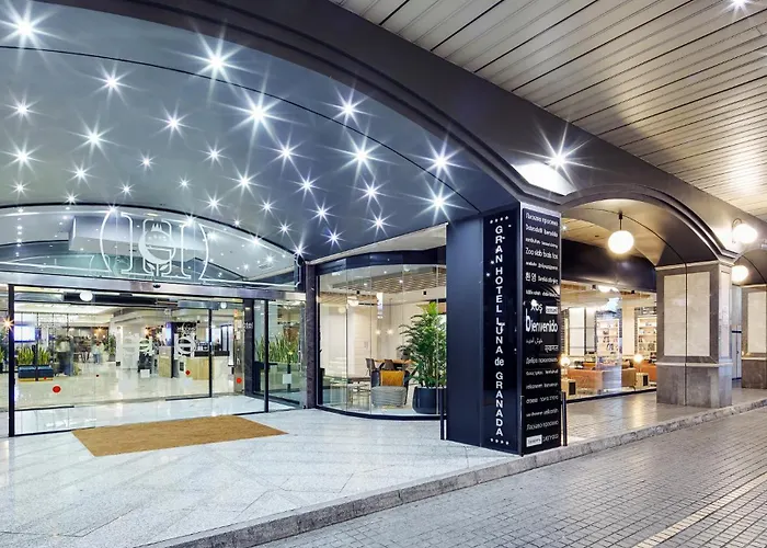 Gran Luna De Otel 4*