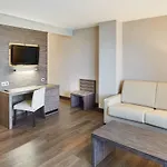 Hotel Gran Luna De 4*