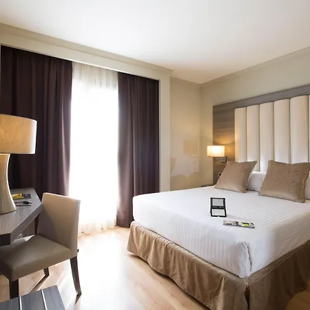 Hotel Gran Luna De 4*