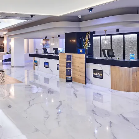 Hotel Gran Luna De Granada