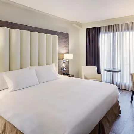 Gran Luna De Hotell Granada