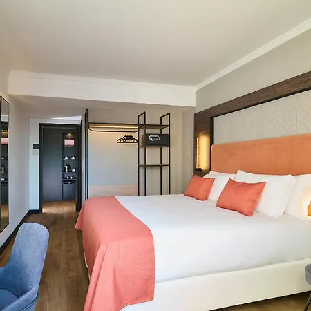 Gran Luna De Hotel 4*